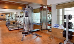 Radisson Hotel Mumbai Goregaon - Gym