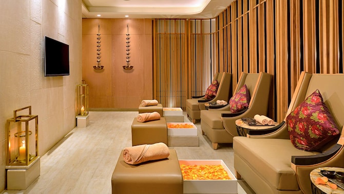 Radisson Hotel Mumbai Goregaon - Spa