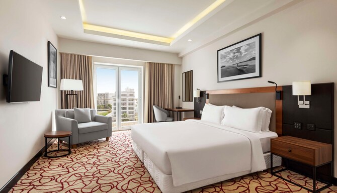 Radisson Hotel Muscat Panorama - Family Room King