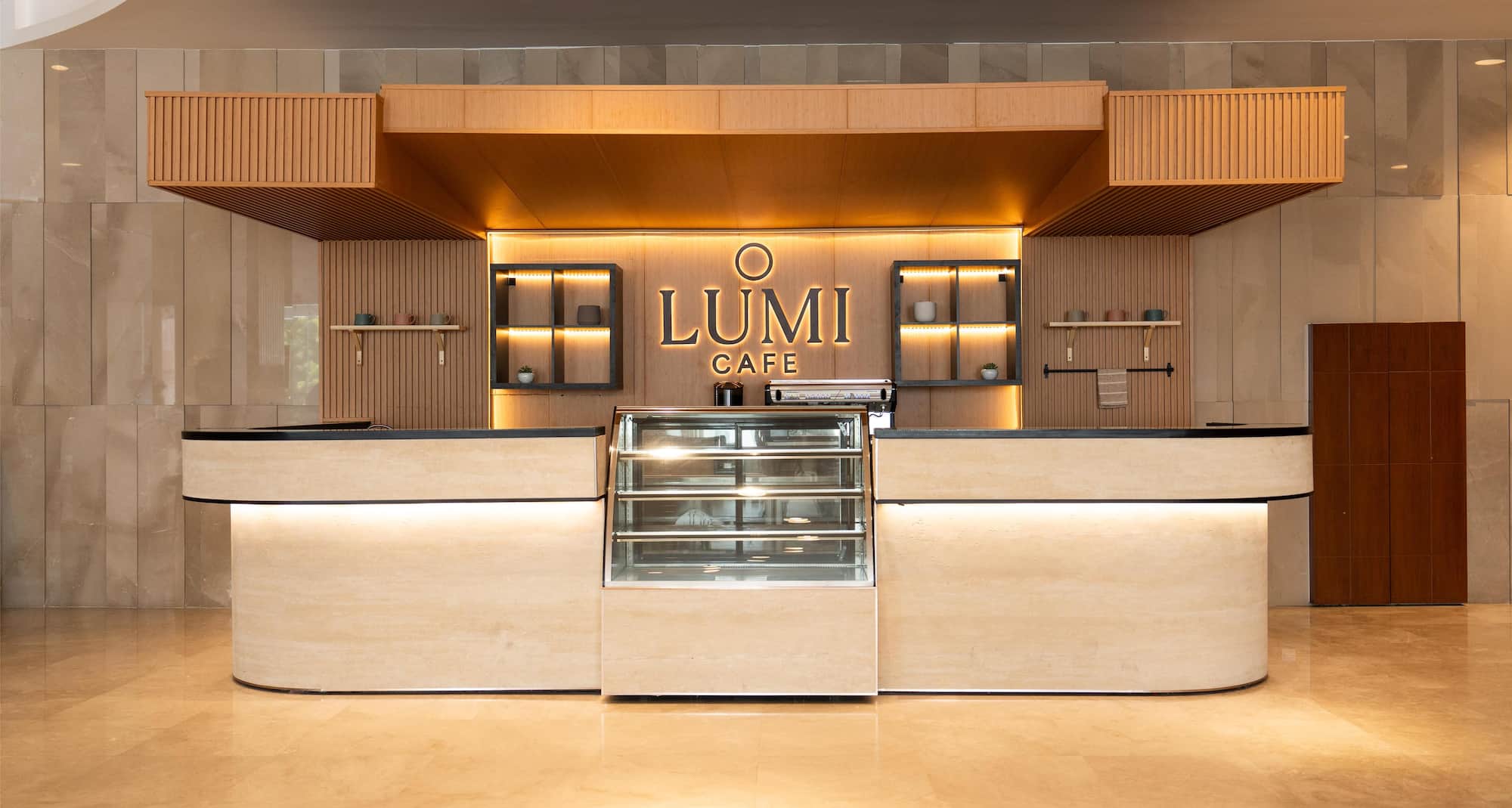 Radisson Hotel Muscat Panorama - Lumi Cafe