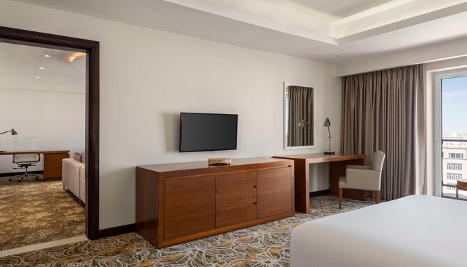Radisson Hotel Muscat Panorama - Royal Suite