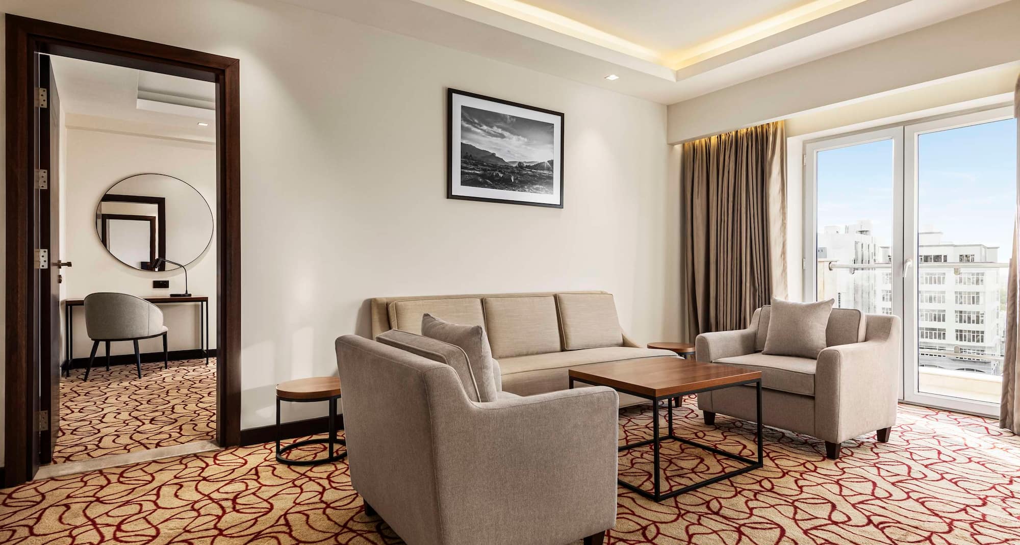 Radisson Hotel Muscat Panorama - Executive Suite King