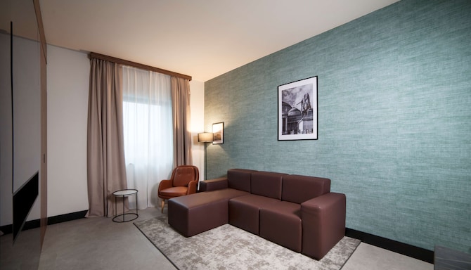 Radisson Hotel Naples Nola - Junior Suite