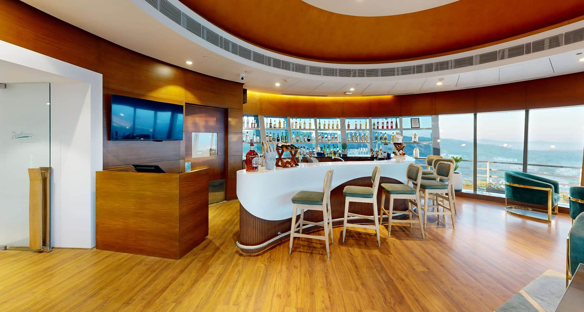 Radisson Hotel Nathdwara - Brahmand the rooftop Bar and Lounge