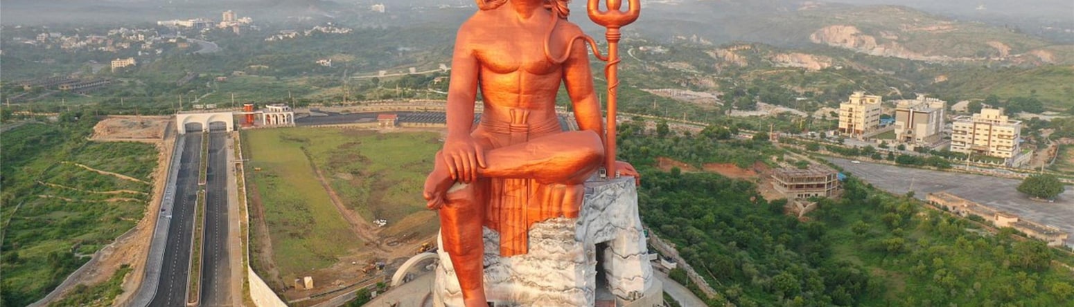 Radisson Hotel Nathdwara - Statue Of Belief