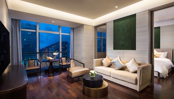 Radisson Hotel Ningbo Beilun - Executive Suite