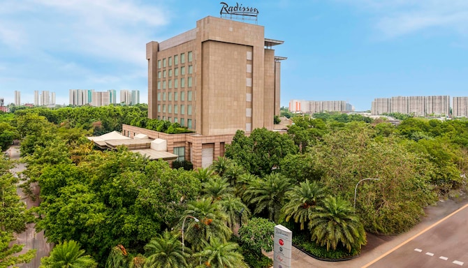 Radisson Hotel Noida - Hotel Exterior