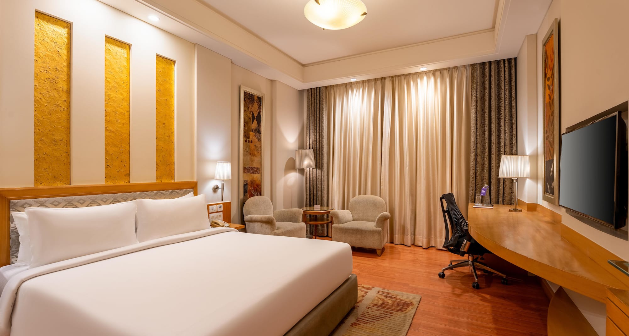 Radisson Hotel Noida - Premium Room