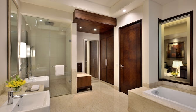 Radisson Hotel Noida - スイート