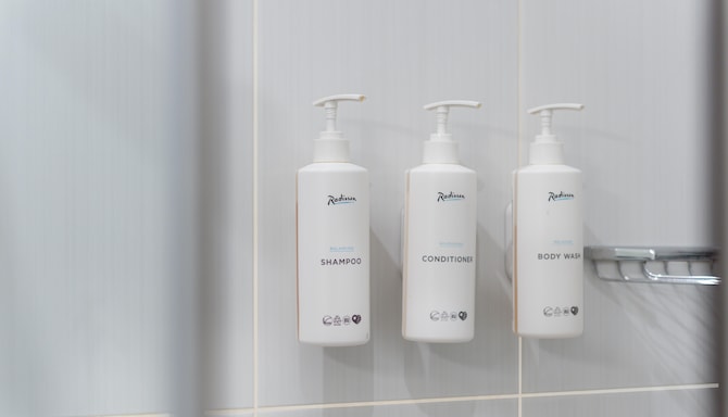 Radisson Hotel Old Town Riga - Bathroom Amenities