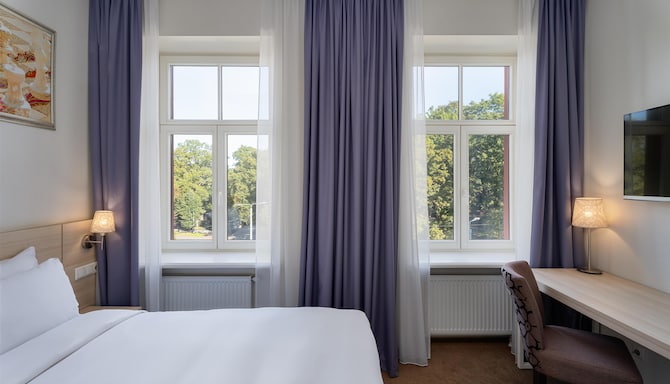 Radisson Hotel Old Town Riga - Standard Room double bed