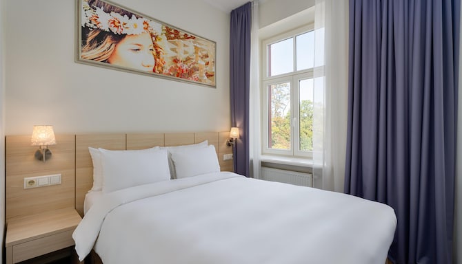 Radisson Hotel Old Town Riga - Standard Room double bed