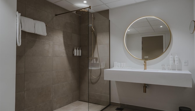 Radisson Hotel, Papirfabrikken Silkeborg - Junior suite bathroom