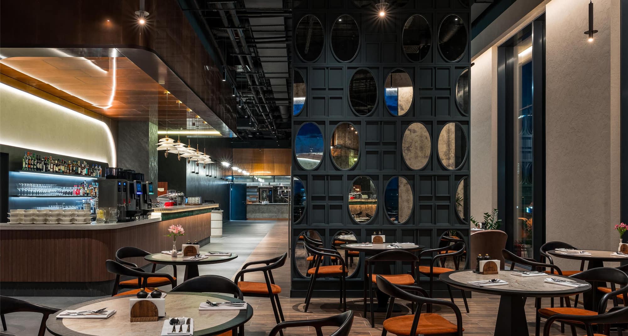 Radisson Hotel Perm - Restaurant Stoke