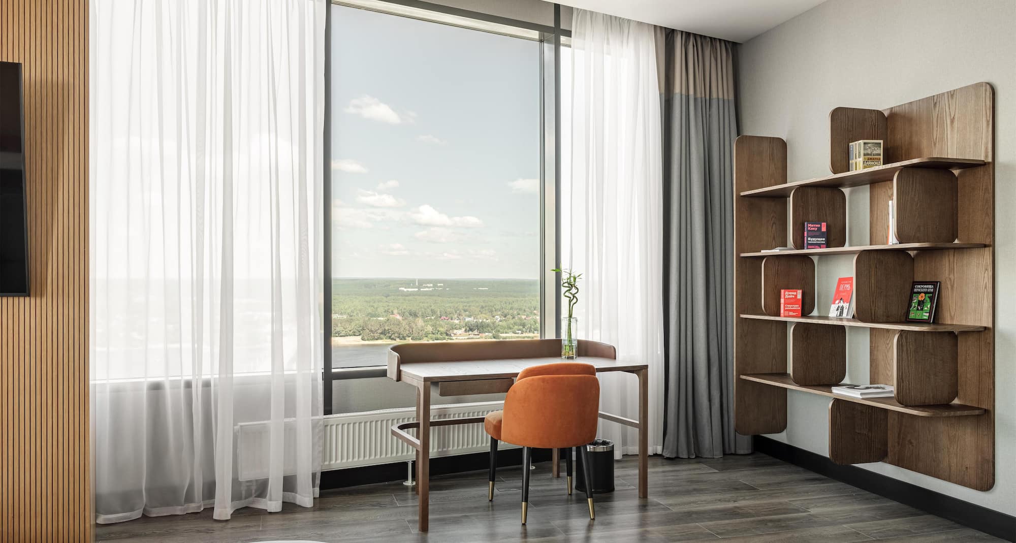 Radisson Hotel Perm - Presidential Suite - Living room