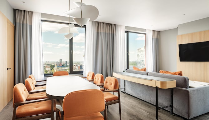 Radisson Hotel Perm - Presidential Suite - Living room