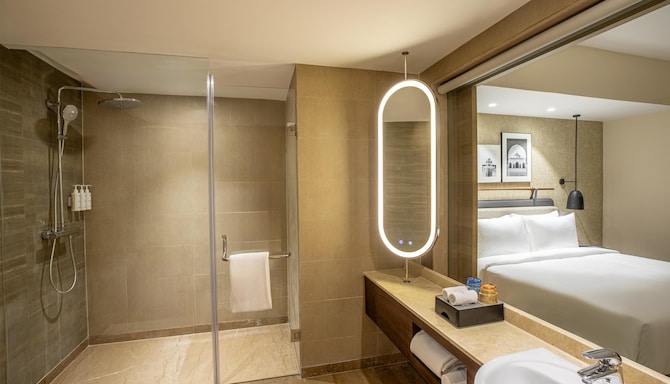Radisson Hotel Phagwara - Deluxe & Superior Bathroom