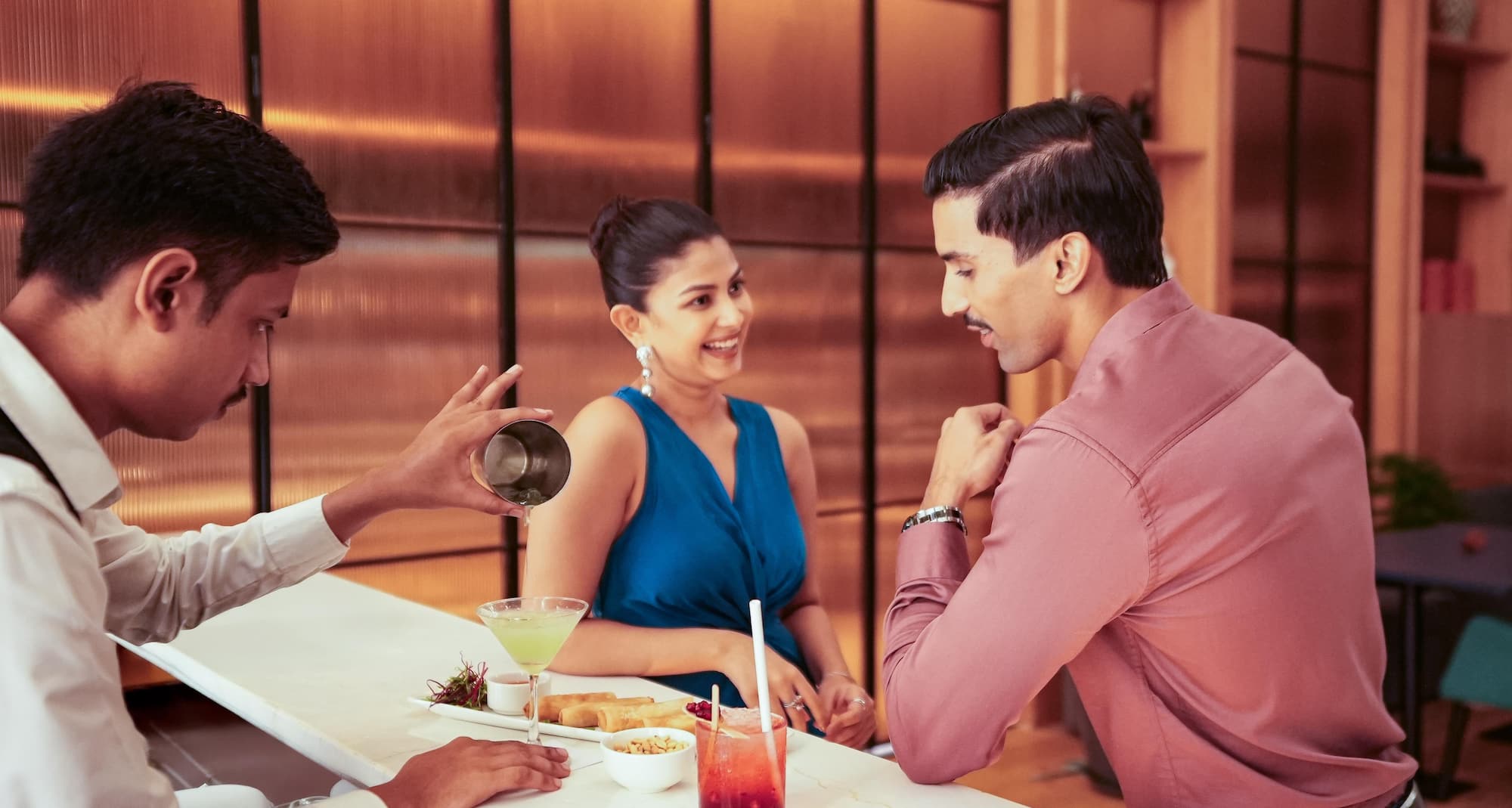 Radisson Hotel Prayagraj - Bar