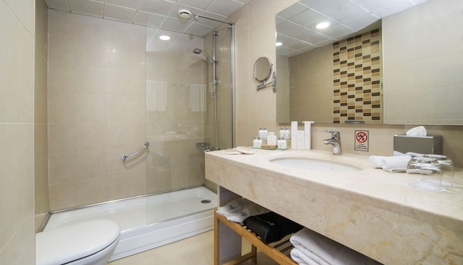 Radisson Hotel President Old Town Istanbul - Superior Room Sea View