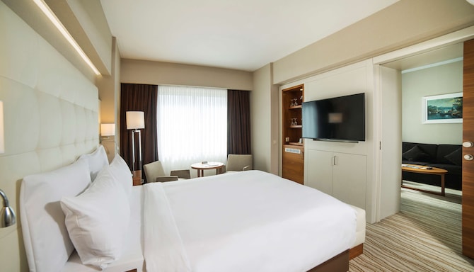 Radisson Hotel President Old Town Istanbul - Suite Room Sea View