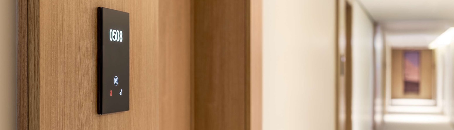 Radisson Hotel & Residence Riyadh Olaya - Guest Corridors
