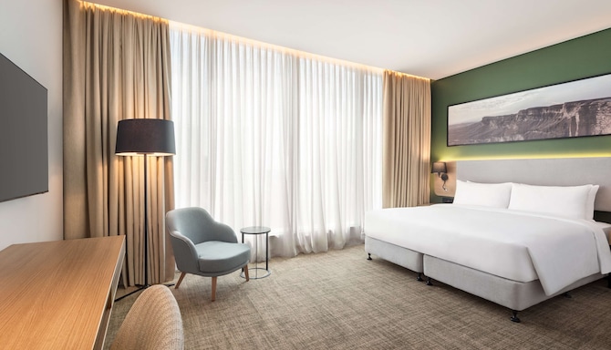 Radisson Hotel & Residence Riyadh Olaya - غرفة ضيوف