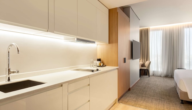 Radisson Hotel & Residence Riyadh Olaya - غرفة ضيوف