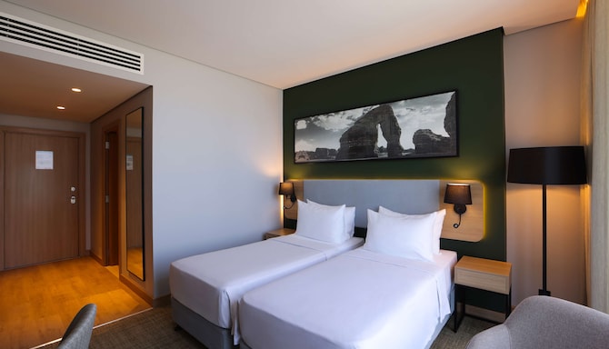 Radisson Hotel & Residence Riyadh Olaya - غرفة ضيوف