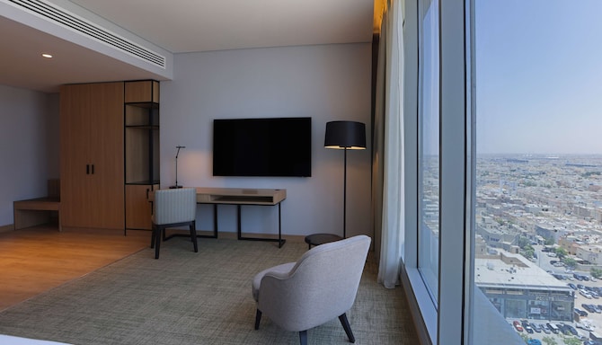 Radisson Hotel & Residence Riyadh Olaya - غرفة ضيوف