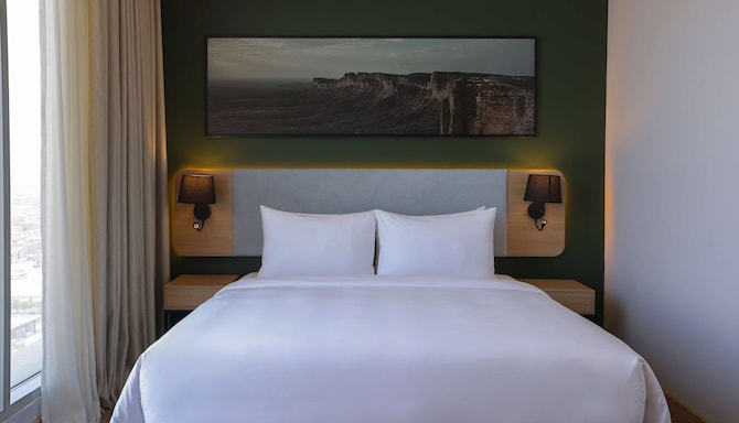 Radisson Hotel & Residence Riyadh Olaya - غرفة ضيوف