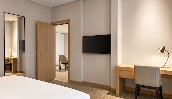 Radisson Hotel & Residence Riyadh Olaya - جناح