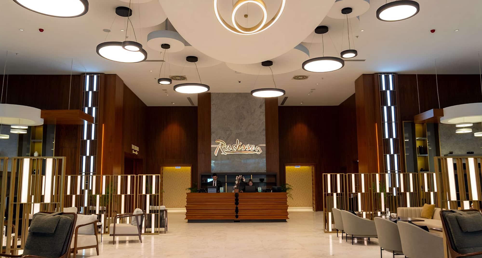 Radisson Hotel & Residences Erbil - منظر البهو