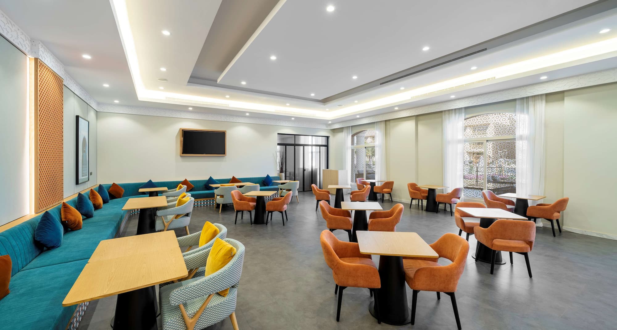 Radisson Hotel Riyadh Airport - Kazbah Cafe