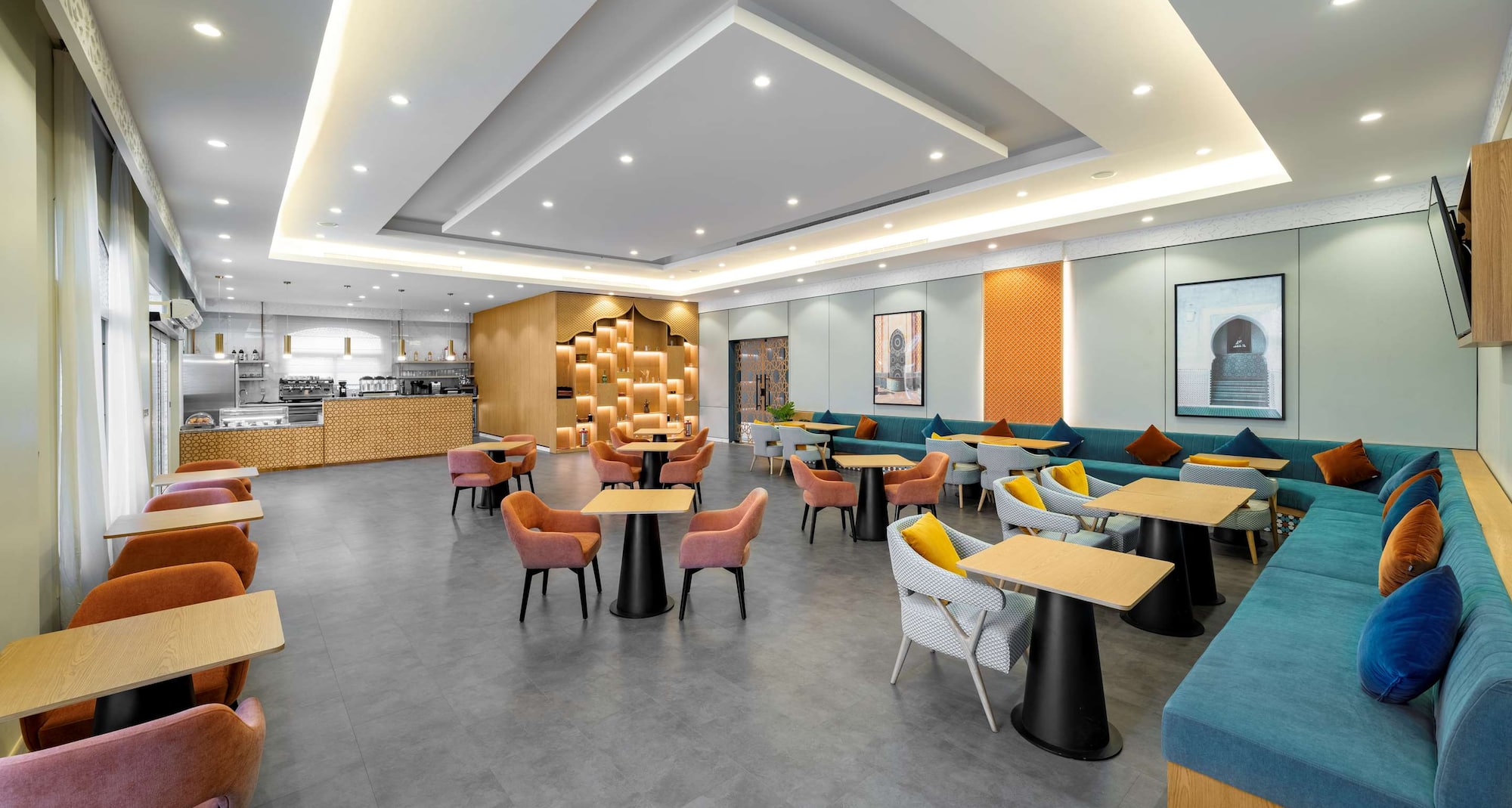 Radisson Hotel Riyadh Airport - Kazbah Cafe