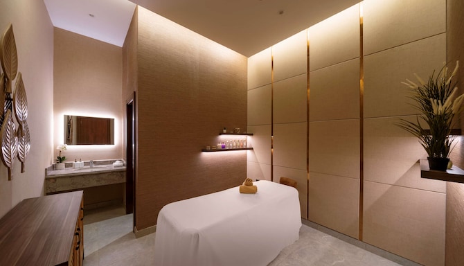 Radisson Hotel Riyadh Airport - Massage Room