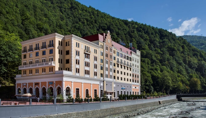 Radisson Hotel Rosa Khutor - Exterior