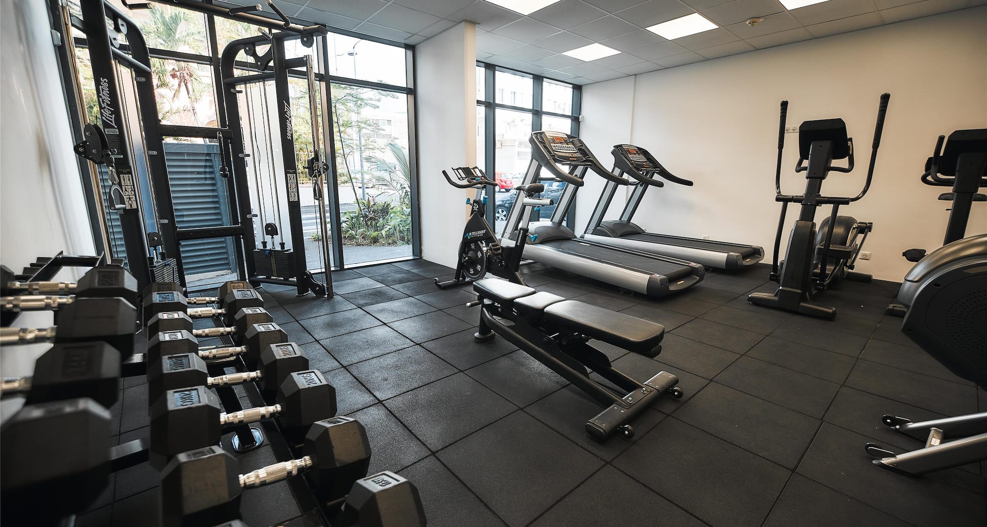 Radisson Hotel Saint Denis - Fitness room