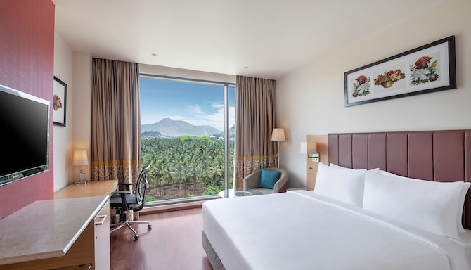 Radisson Hotel Salem - Superior Room