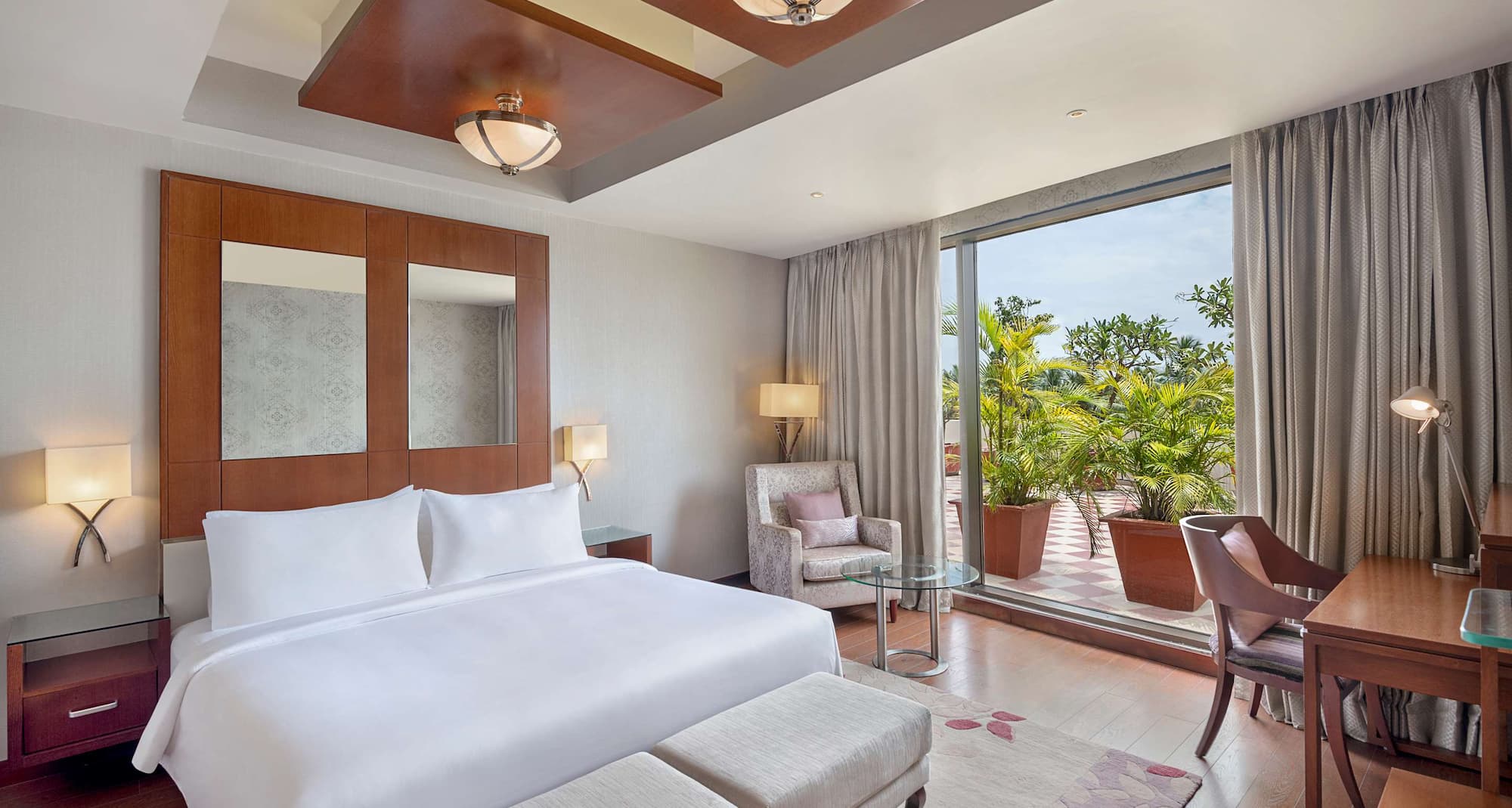 Radisson Hotel Salem - Presidential Suite