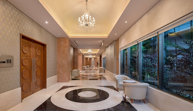 Radisson Hotel Salem - Pre-function area