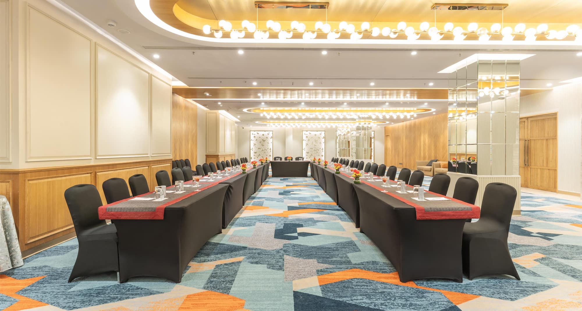 Radisson Hotel Sector 29 Gurugram - Meeting Room