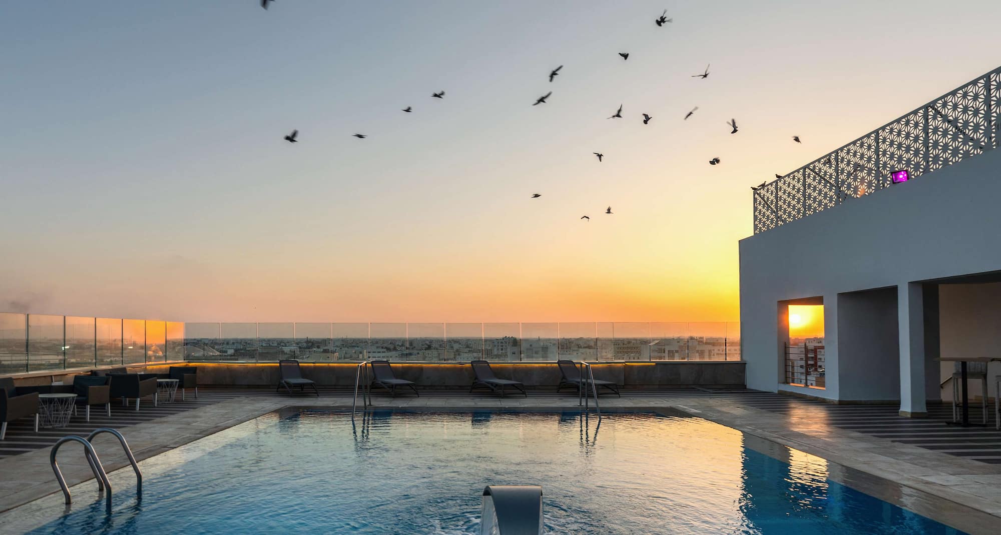 Radisson Hotel Sfax - Rooftop pool