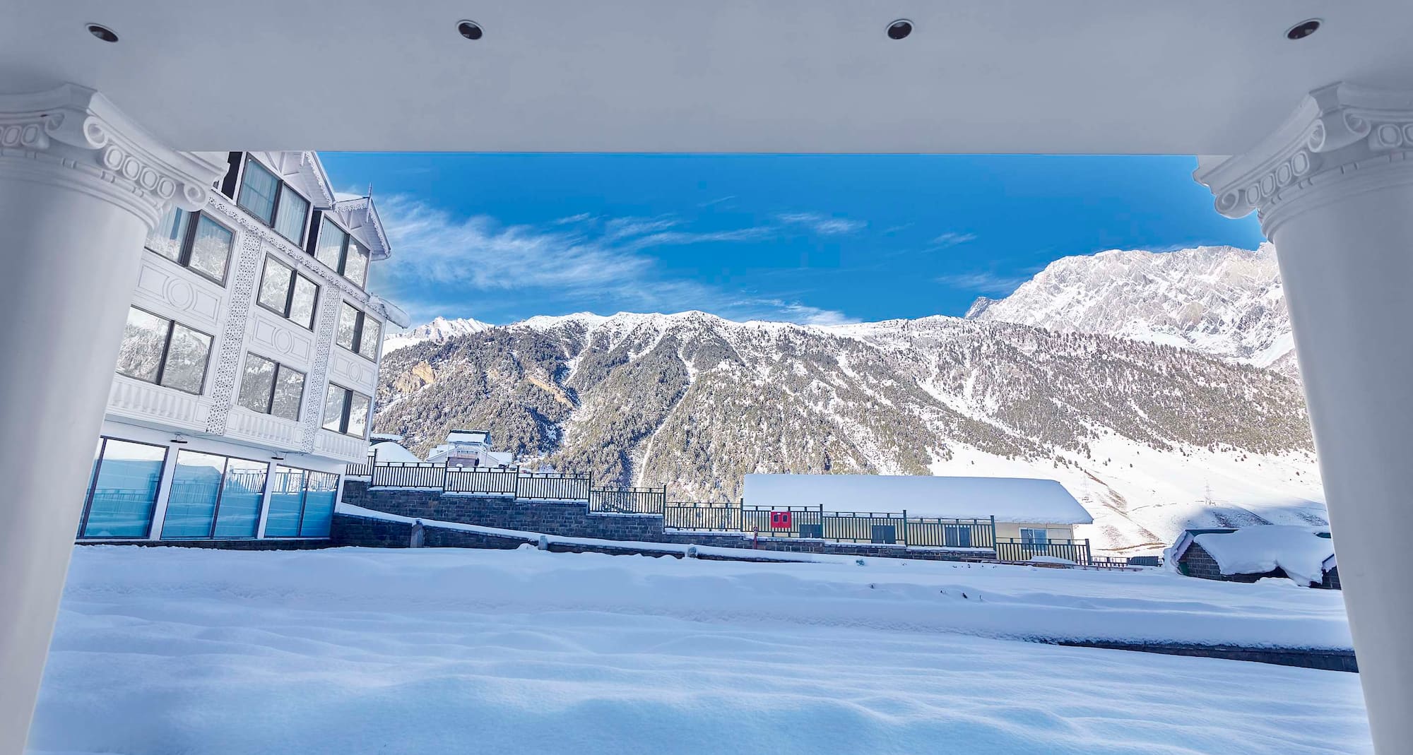 Radisson Hotel Sonamarg - Exterior