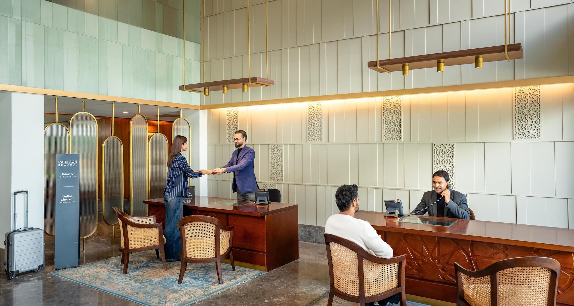 Radisson Hotel Sonamarg - Lobby