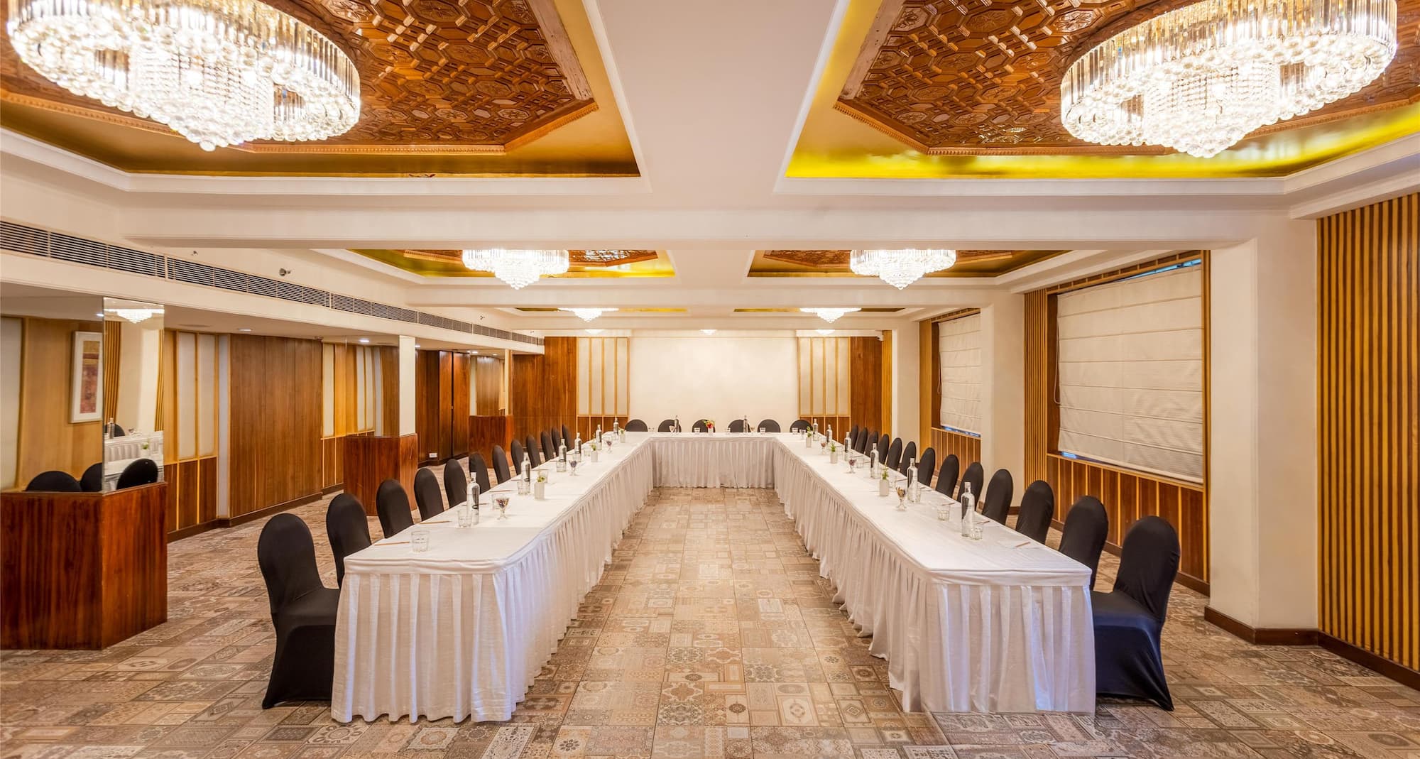 Radisson Hotel Srinagar - Nishat Meeting Hall
