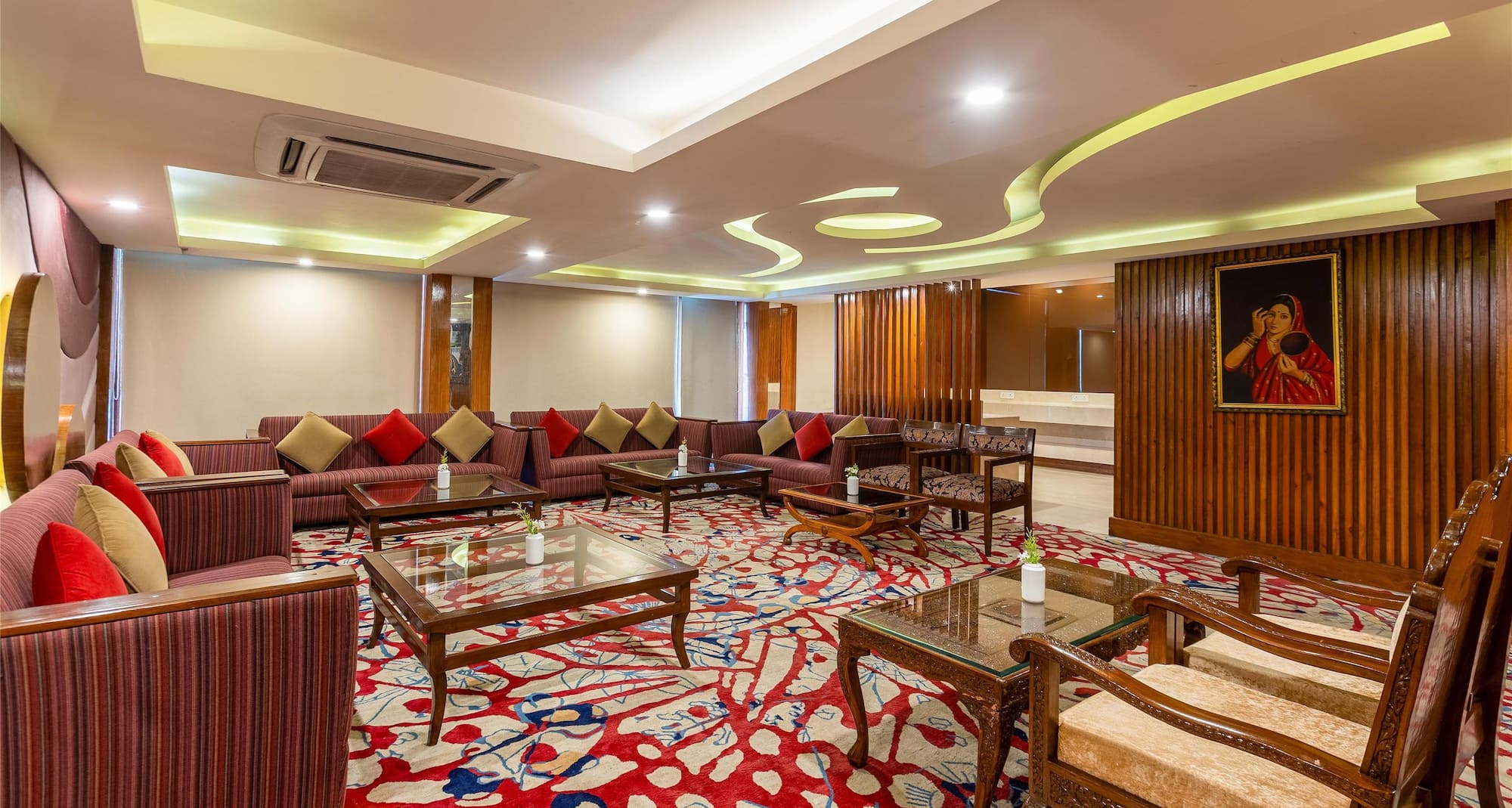 Radisson Hotel Srinagar - Daffodil Meeting Room