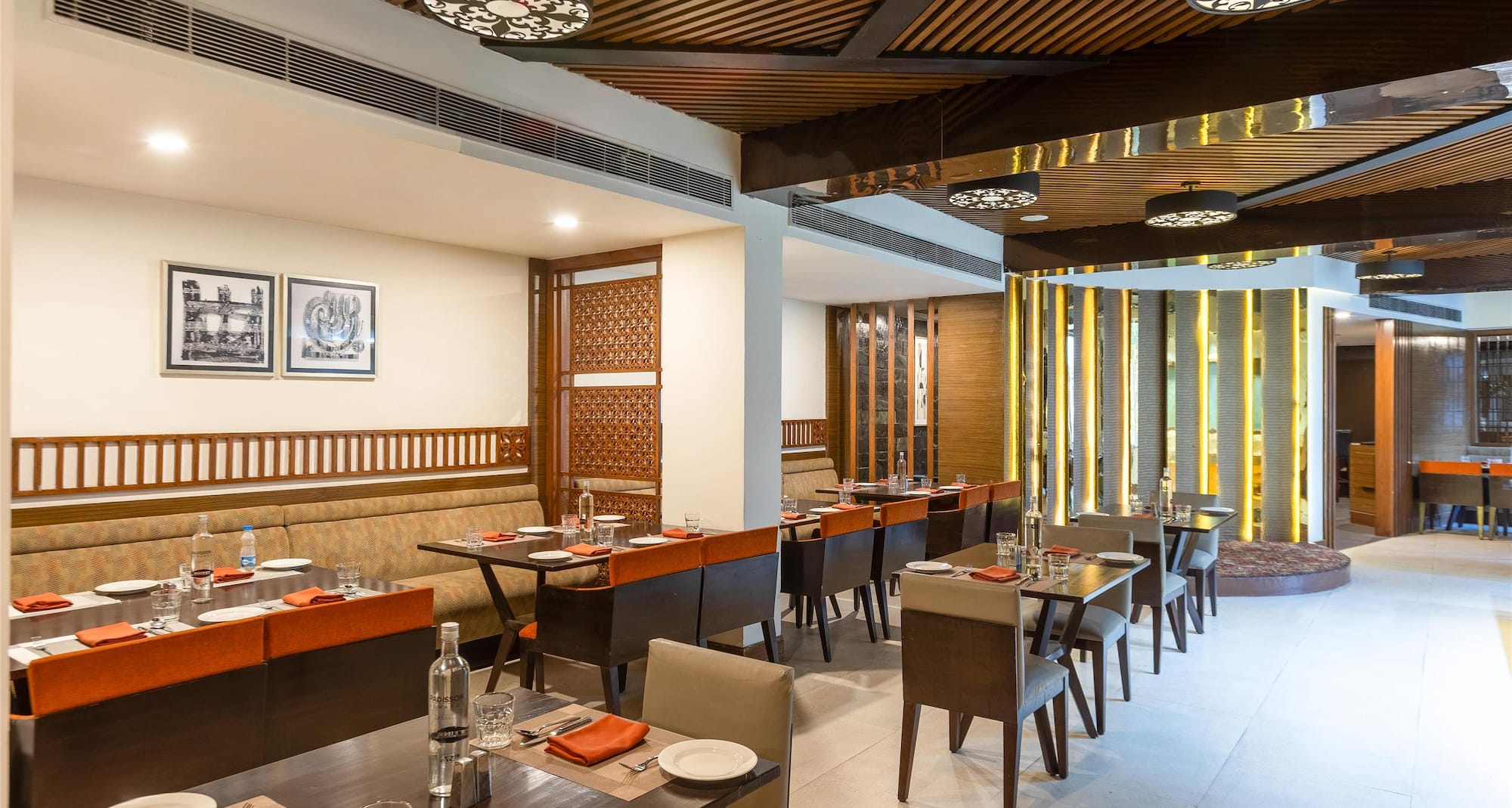 Radisson Hotel Srinagar - Mezban Restaurant