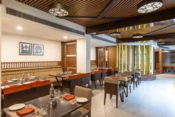 Radisson Hotel Srinagar - Mezban Restaurant