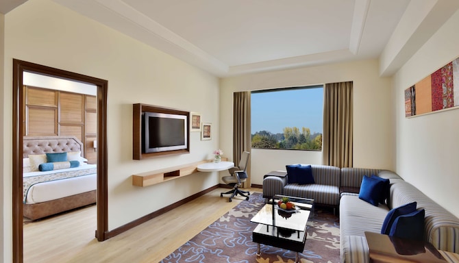 Radisson Hotel Srinagar - One Bedroom  Suite