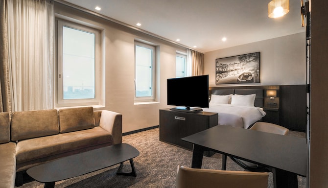 Radisson Hotel & Suites Amsterdam South - Premium Room